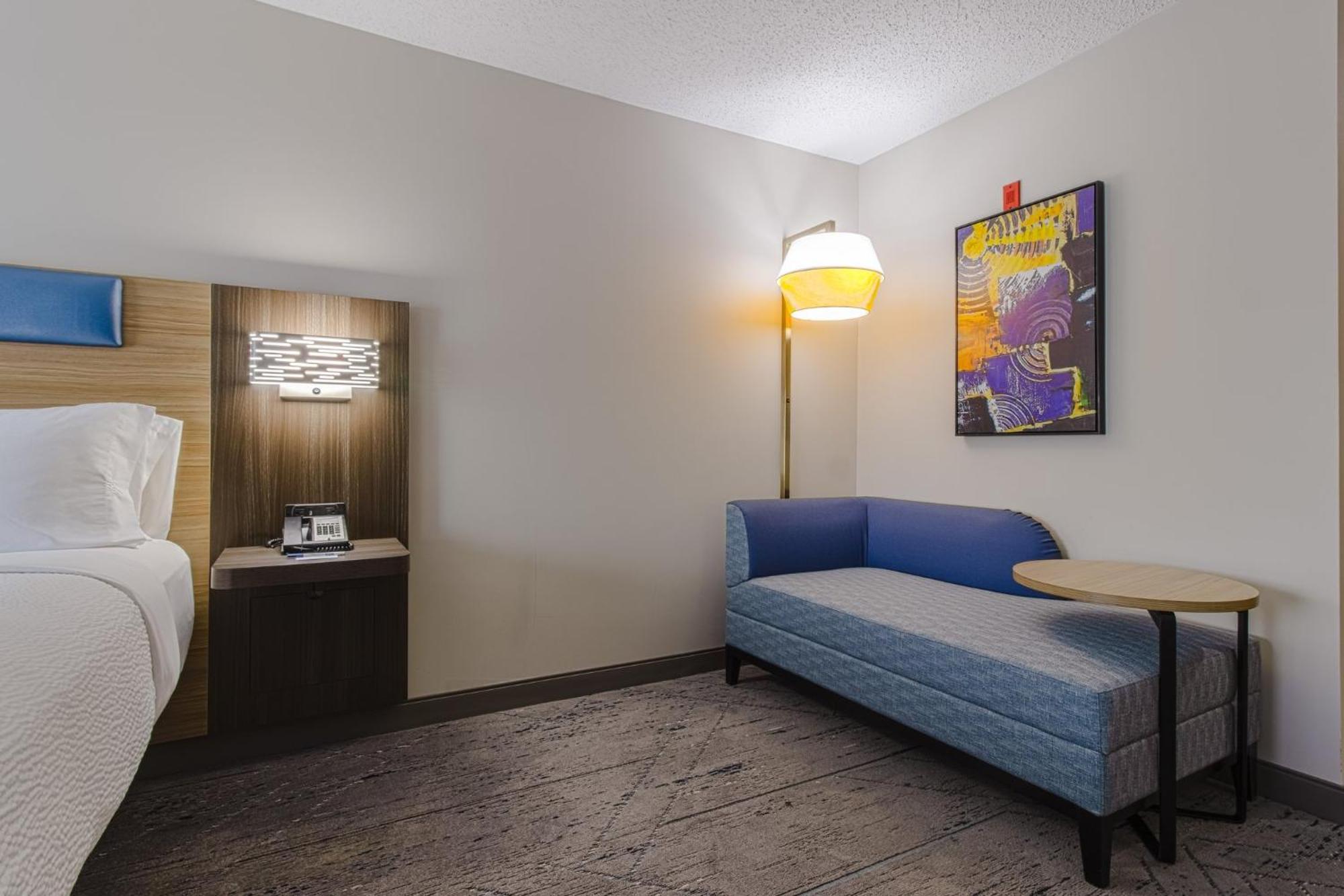 Holiday Inn Express Hartford-Newington By Ihg Екстер'єр фото
