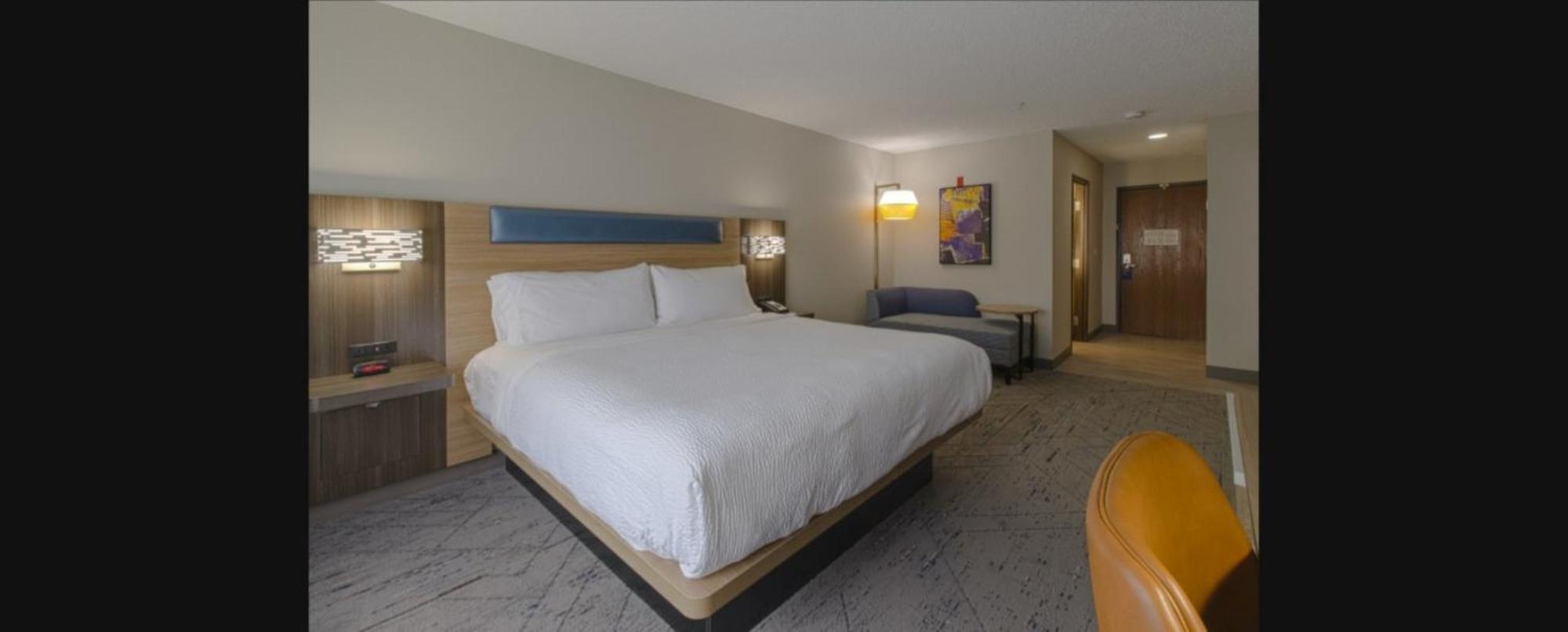 Holiday Inn Express Hartford-Newington By Ihg Екстер'єр фото
